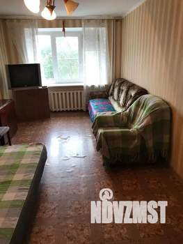 1-к квартира, посуточно, 39м2, 2/10 этаж