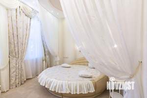 2-к квартира, посуточно, 65м2, 1/1 этаж