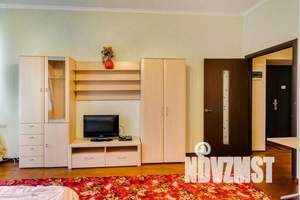 1-к квартира, посуточно, 38м2, 4/4 этаж