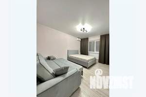 2-к квартира, посуточно, 65м2, 13/24 этаж