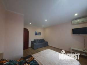 1-к квартира, посуточно, 37м2, 8/14 этаж