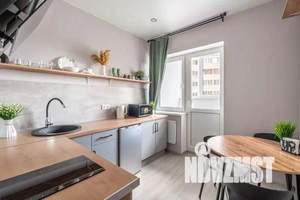 1-к квартира, посуточно, 40м2, 3/25 этаж