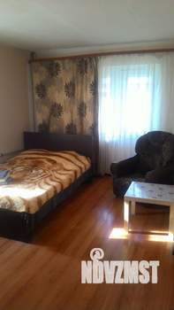 1-к квартира, посуточно, 37м2, 3/5 этаж