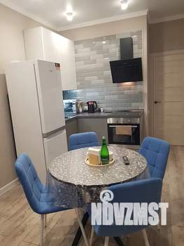 2-к квартира, посуточно, 50м2, 4/23 этаж