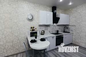 Студия квартира, посуточно, 30м2, 6/25 этаж