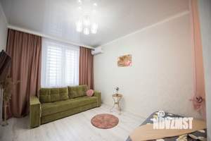 1-к квартира, посуточно, 40м2, 1/1 этаж