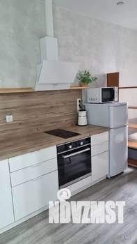 1-к квартира, посуточно, 38м2, 7/25 этаж