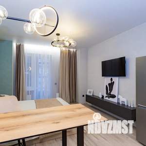 Студия квартира, посуточно, 27м2, 19/25 этаж