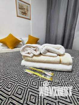 Студия квартира, посуточно, 30м2, 3/25 этаж