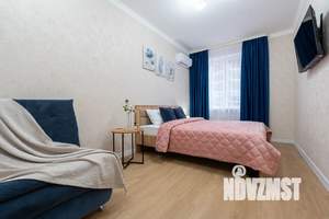 1-к квартира, посуточно, 40м2, 19/24 этаж