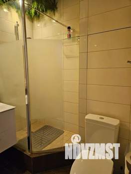 Студия квартира, посуточно, 28м2, 2/19 этаж