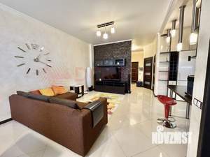 1-к квартира, на длительный срок, 54м2, 8/17 этаж