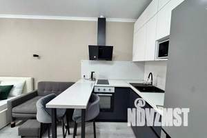 1-к квартира, посуточно, 35м2, 19/24 этаж