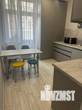 1-к квартира, посуточно, 42м2, 1/1 этаж