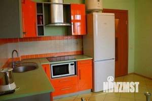 1-к квартира, посуточно, 50м2, 1/1 этаж