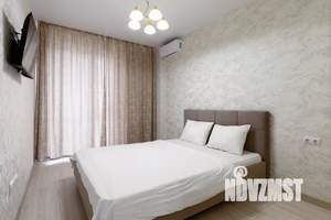 1-к квартира, посуточно, 42м2, 7/25 этаж