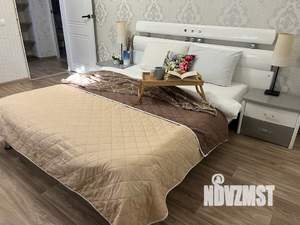 2-к квартира, посуточно, 50м2, 1/2 этаж