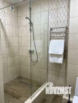 Студия квартира, посуточно, 30м2, 27/33 этаж