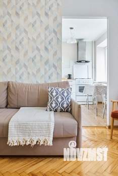 1-к квартира, посуточно, 49м2, 1/1 этаж