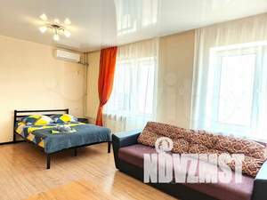 Студия квартира, посуточно, 29м2, 10/18 этаж