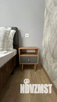 Студия квартира, посуточно, 38м2, 2/25 этаж