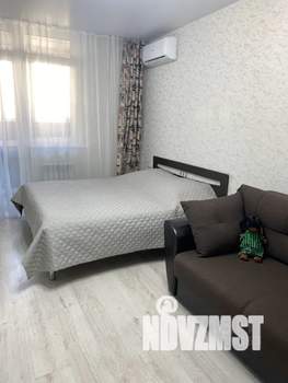 1-к квартира, посуточно, 40м2, 12/18 этаж