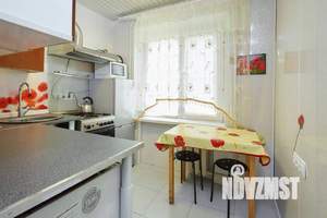 2-к квартира, посуточно, 65м2, 1/5 этаж