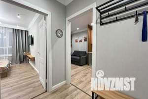 1-к квартира, посуточно, 43м2, 13/25 этаж