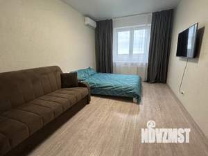 1-к квартира, посуточно, 40м2, 9/18 этаж