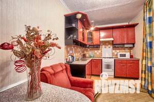 1-к квартира, посуточно, 50м2, 5/10 этаж