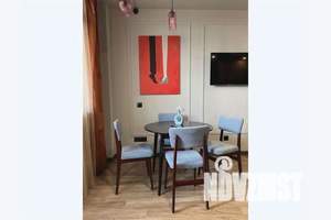 1-к квартира, посуточно, 39м2, 8/18 этаж