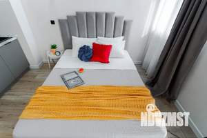 Студия квартира, посуточно, 20м2, 16/24 этаж
