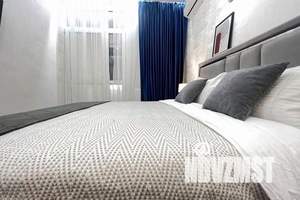 1-к квартира, посуточно, 31м2, 11/25 этаж