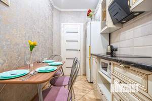 2-к квартира, посуточно, 55м2, 1/1 этаж