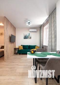 1-к квартира, посуточно, 40м2, 9/23 этаж