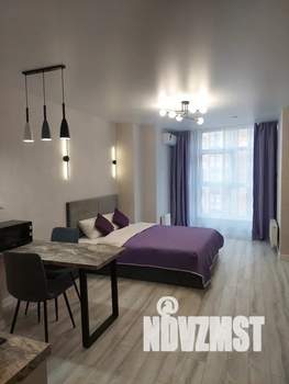 Студия квартира, посуточно, 30м2, 18/25 этаж