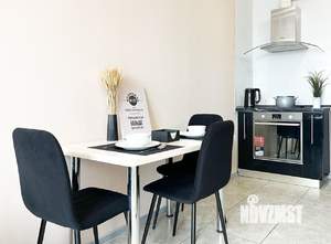 1-к квартира, посуточно, 49м2, 13/20 этаж