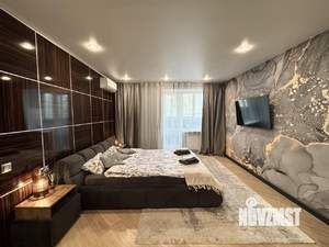 1-к квартира, посуточно, 35м2, 4/9 этаж