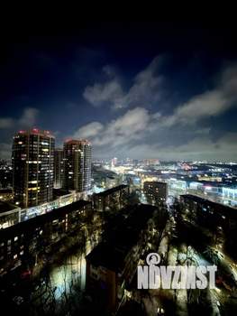 Студия квартира, посуточно, 38м2, 18/24 этаж