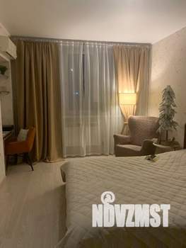 1-к квартира, посуточно, 42м2, 4/20 этаж