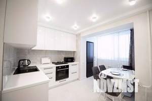 1-к квартира, посуточно, 35м2, 1/10 этаж