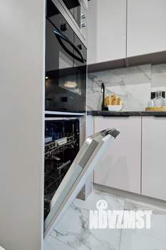 2-к квартира, посуточно, 45м2, 23/24 этаж