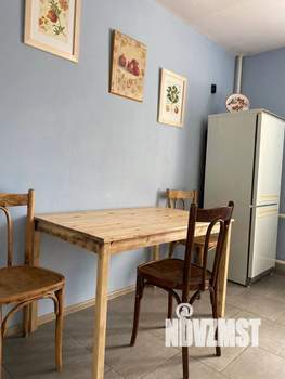 1-к квартира, посуточно, 43м2, 4/9 этаж