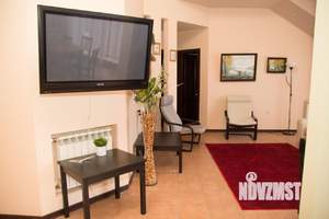 3-к квартира, посуточно, 120м2, 1/1 этаж