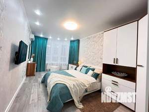 1-к квартира, посуточно, 73м2, 1/1 этаж
