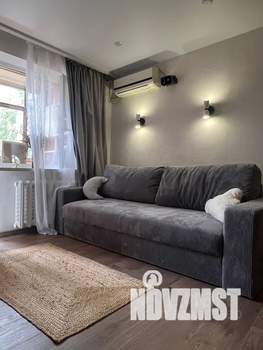 2-к квартира, посуточно, 44м2, 7/9 этаж