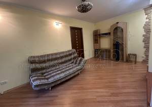 2-к квартира, на длительный срок, 45м2, 1/3 этаж