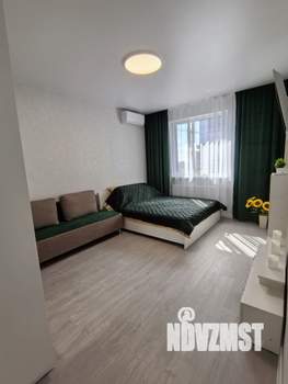 1-к квартира, посуточно, 37м2, 18/18 этаж