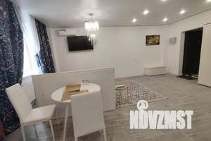 1-к квартира, посуточно, 39м2, 10/19 этаж