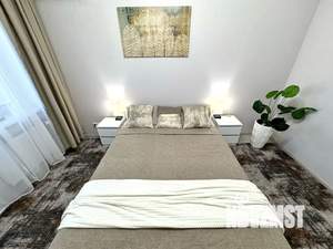 1-к квартира, посуточно, 40м2, 16/20 этаж